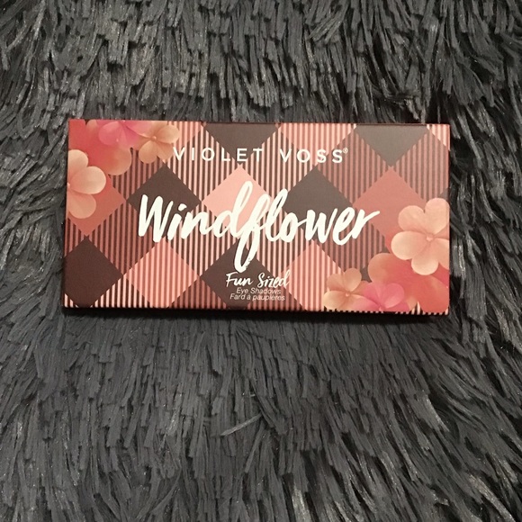 NIB Violet Voss Windflower Eyeshadow Pallet - Picture 2 of 6
